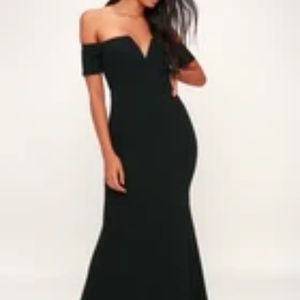 Lynne Black Off-the-Shoulder Maxi Dress